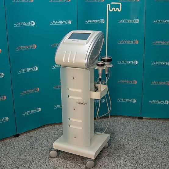 تصویر دستگاه Megason در کلینیک